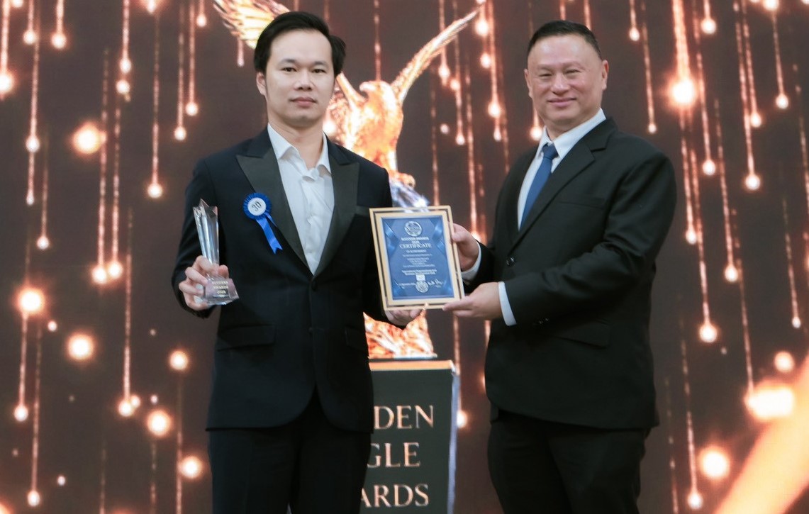 “Fynix Mate” ผงาดเวที SUCCESS AWARDS 2026 “อิทธิพล เศรษฐาวัฒนานนท์” รับรางวัลธุรกิจ–บริการออนไลน์ยอดเยี่ยม