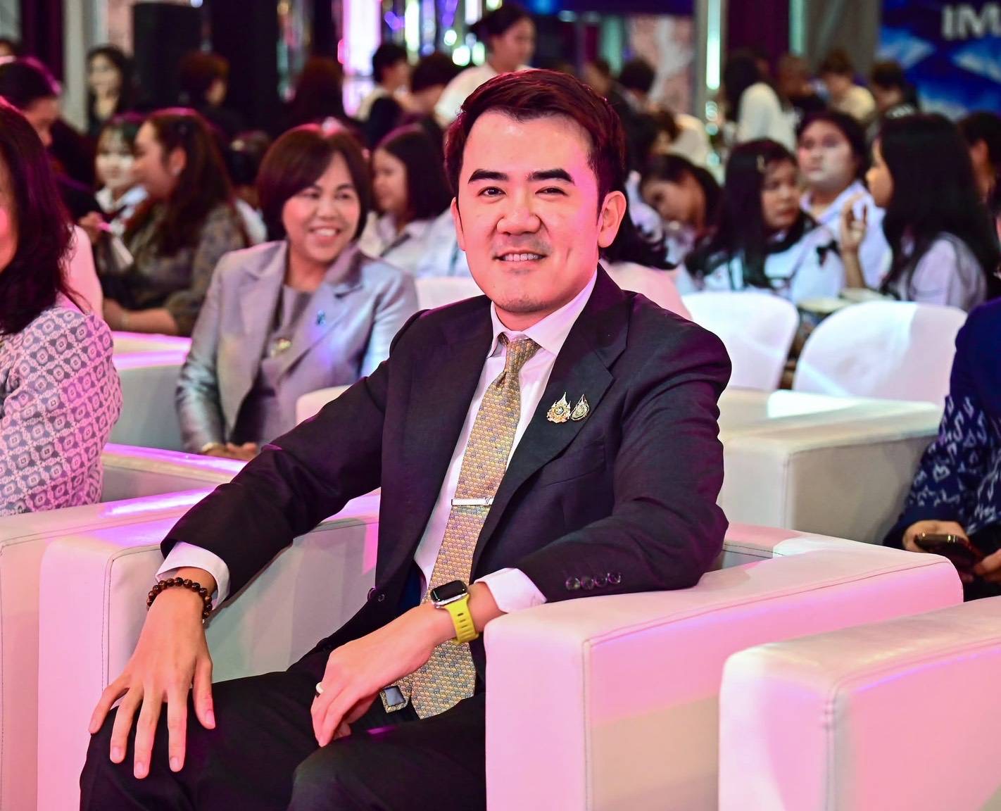 ภาพที่ 17